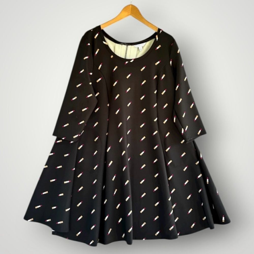 🎉5 for $45 🎉 Boutique Dress Size 1X Lipstick Print